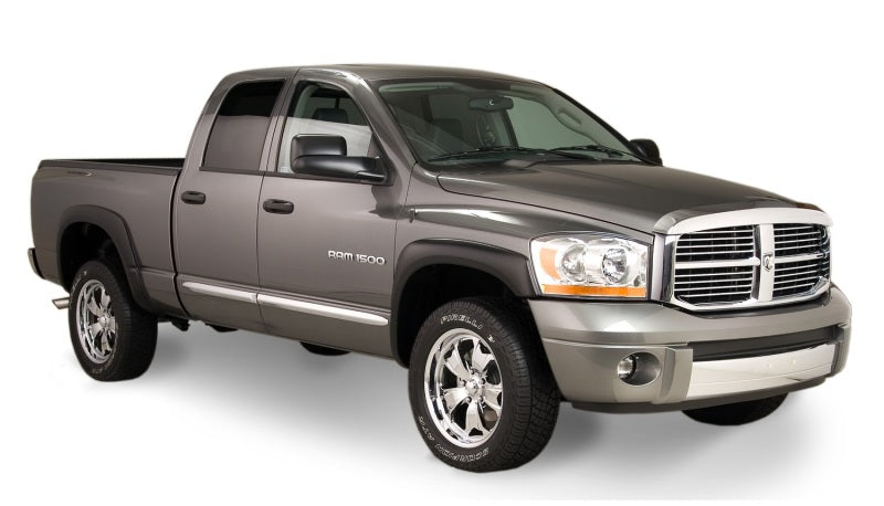 Bushwacker 19-22 Ram 1500 (Excl. Rebel/TRX) 76.3 & 67.4in Bed OE Style Flares 4pc Set - Blk / Smooth